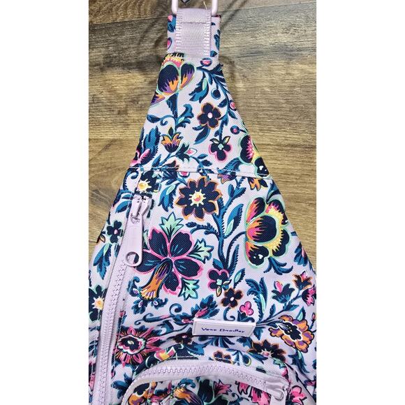 Vera Bradley Reactive Purple Floral Sling Backpack Pre Owned - Picture 2 of 13